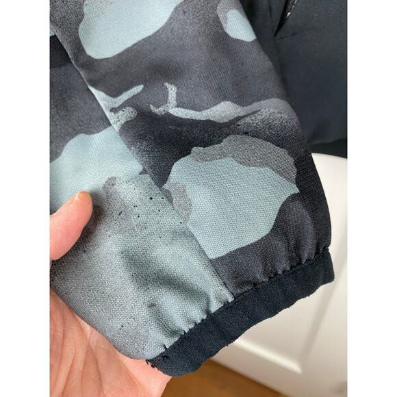 Nike PRO Dri-Fit Men S Gray Black Camouflage Full Zip Hooded Windbreaker Jacket - Picture 4 of 10